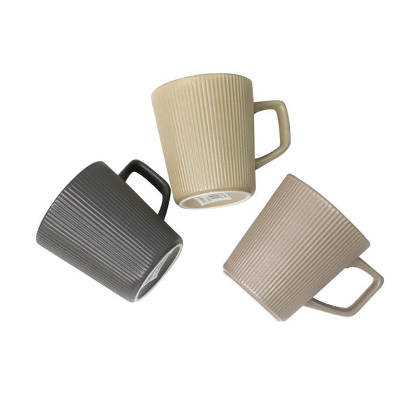 Coloured Ceramic Coffee Mug with Lid Plain Print Design 9.5*10.5 cm