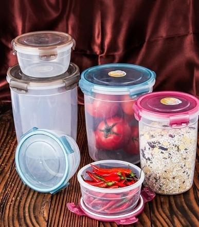 Multipurpose Clear Color Plastic Food Canisters Storage Container Set (check how many in set) 14.7*18 cm
2.2L