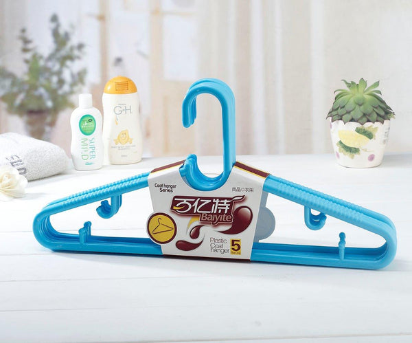 Colourful Plastic Wardrobe Cloth Hangers Pack of 5 Pcs 46.5*22.2 cm