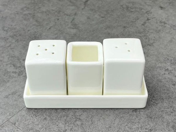 Danny Home Ceramic Salt Pepper Shaker Set for Dining